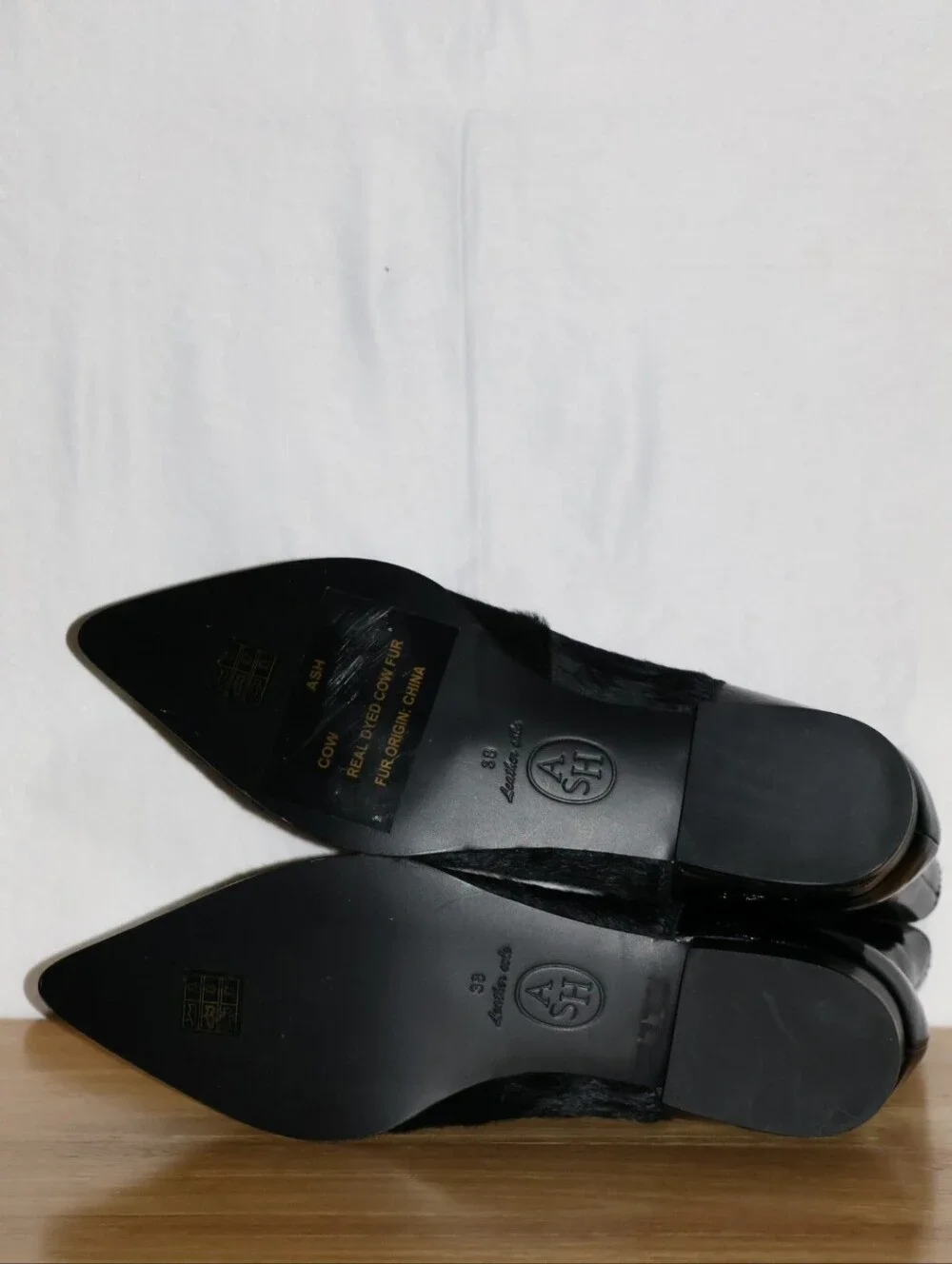Ash Bliss Calf Hair & Patent Leather Black Chelsea Booties. EU Size 38.